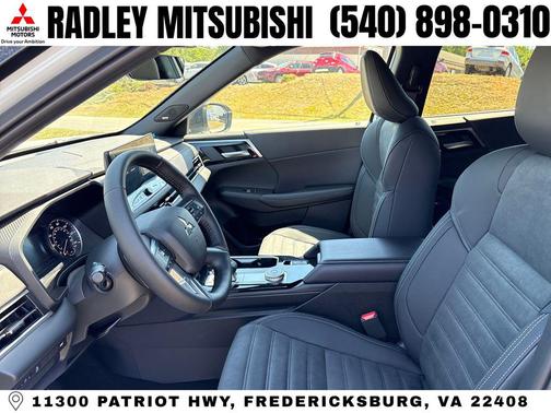 Diamond White 2026 Mitsubishi Outlander Ralliart