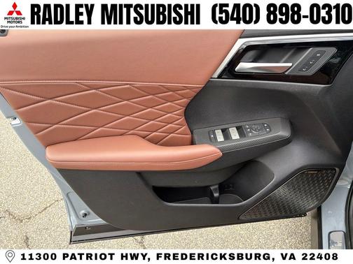 Moonstone 2026 Mitsubishi Outlander SEL