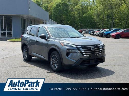 Gun Metallic 2024 Nissan Rogue S