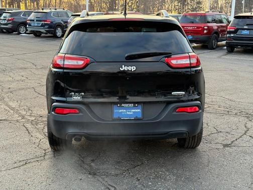 2018 Jeep Cherokee Latitude