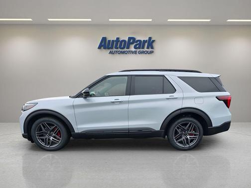 Space White Metallic 2026 Ford Explorer ST