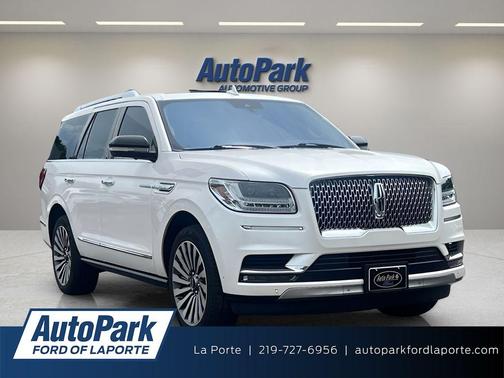 White Platinum Tri-Coat Metallic 2019 Lincoln Navigator Reserve
