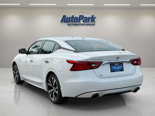 White 2018 Nissan Maxima 3.5 S