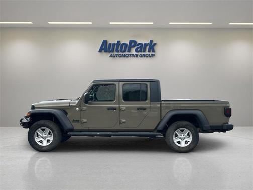 2020 Jeep Gladiator Sport
