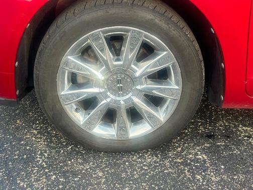 2012 Lincoln MKZ Base