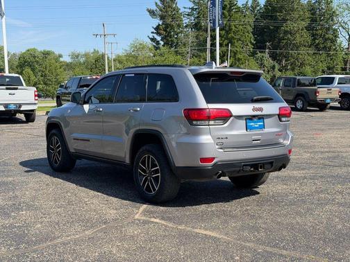 Billet Silver Metallic Clearcoat 2019 Jeep Grand Cherokee Trailhawk