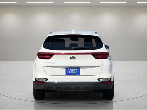 Clear White 2021 Kia Sportage LX
