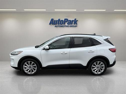 2021 Ford Escape Titanium