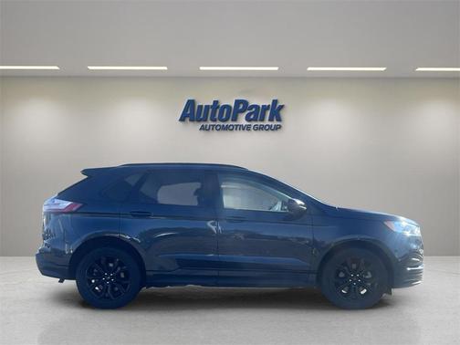 2023 Ford Edge SE