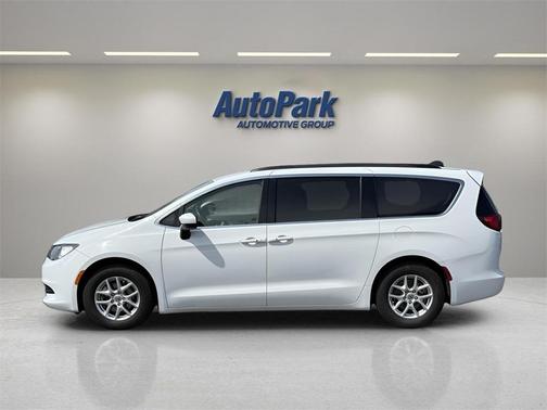 2021 Chrysler Voyager LXI