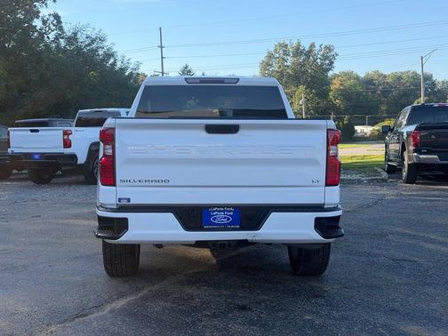 Summit White 2024 Chevrolet Silverado 1500 Custom
