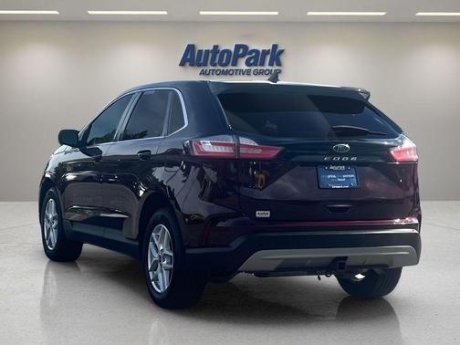 Burgundy Velvet Metallic Tinted Clearcoat 2022 Ford Edge SEL