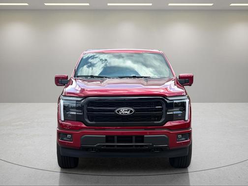 Ruby Red Metallic Tinted Clearcoat 2026 Ford F-150 Lariat