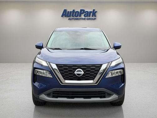 Caspian Blue Metallic 2022 Nissan Rogue SV