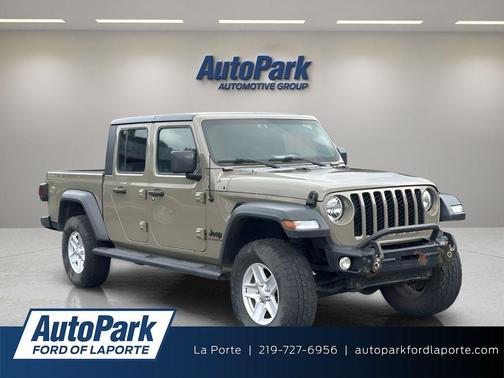 Gator Clearcoat 2020 Jeep Gladiator Sport
