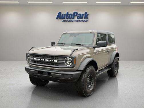 2026 Ford Bronco Base