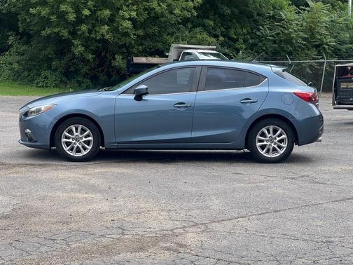 2016 Mazda Mazda3 i Touring