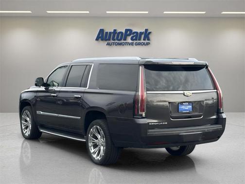 2015 Cadillac Escalade ESV Luxury