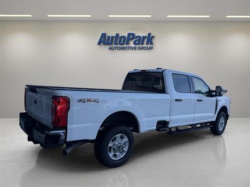 2026 Ford F-350 XLT