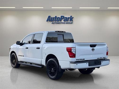 2018 Nissan Titan SV