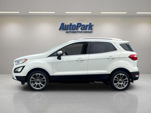 Diamond White 2018 Ford EcoSport Titanium