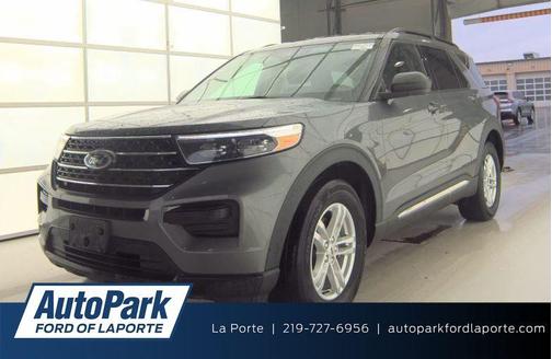 Gray Metallic 2022 Ford Explorer XLT