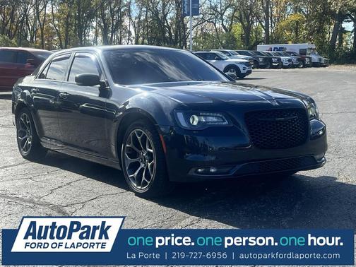 2016 Chrysler 300 S