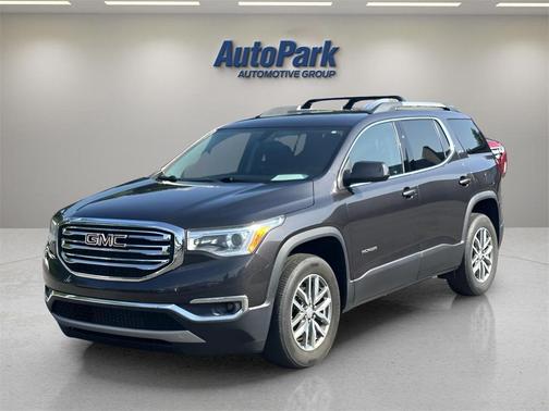 2017 GMC Acadia SLE-2