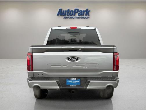 Iconic Silver Metallic 2026 Ford F-150 Lariat