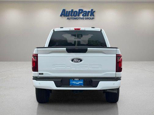 Oxford White 2025 Ford F-150 STX