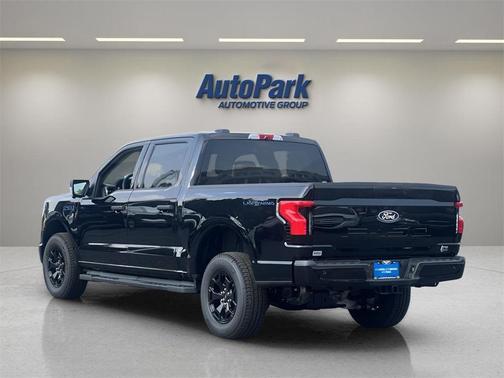 2025 Ford F-150 Lightning XLT