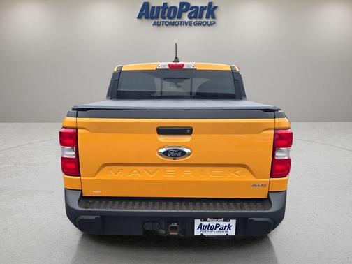 Cyber Orange Metallic Tricoat 2023 Ford Maverick Lariat
