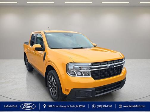 Cyber Orange Metallic Tricoat 2023 Ford Maverick Lariat