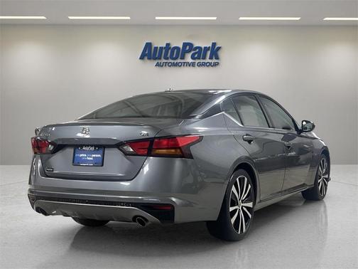 2020 Nissan Altima 2.5 SR