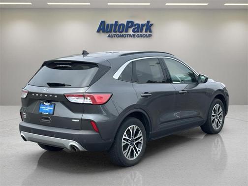 2020 Ford Escape SEL