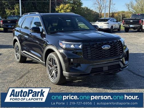 2025 Ford Explorer ST-Line