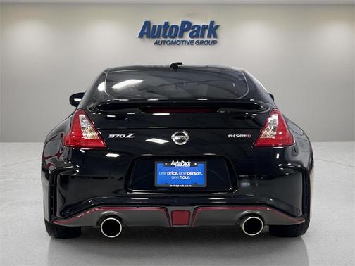 2015 Nissan 370Z NISMO Tech