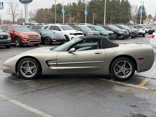 2002 Chevrolet Corvette Base