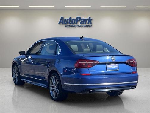 2017 Volkswagen Passat 1.8T R-Line