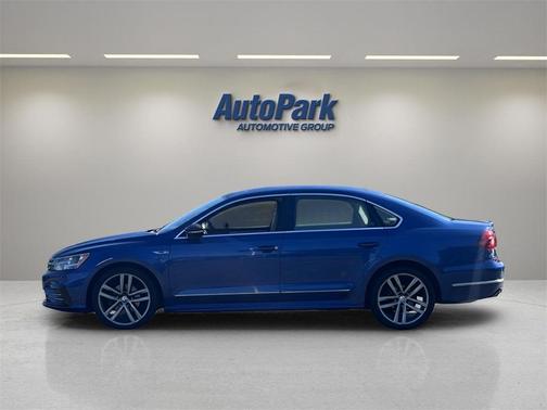 2017 Volkswagen Passat 1.8T R-Line