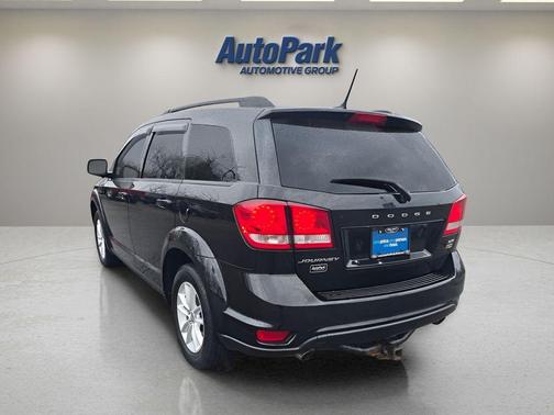 Pitch Black Clearcoat 2016 Dodge Journey SXT