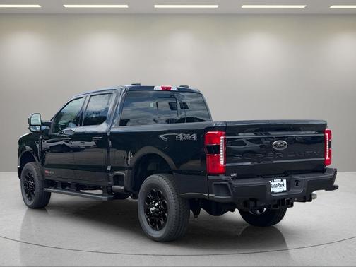 Agate Black Metallic 2026 Ford F-250 Lariat