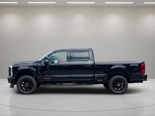 Agate Black Metallic 2026 Ford F-250 Lariat