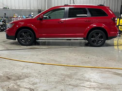2019 Dodge Journey Crossroad