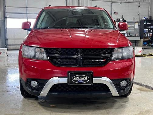 2019 Dodge Journey Crossroad