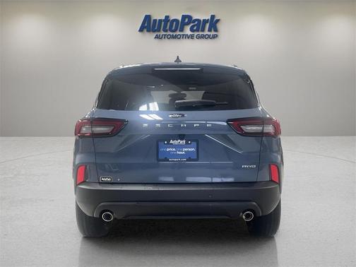 2026 Ford Escape ST-Line Select