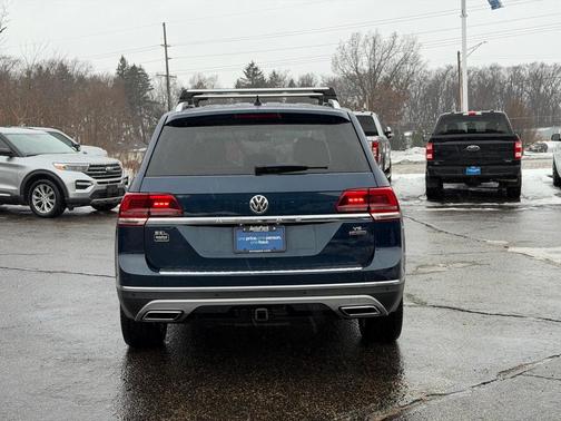2019 Volkswagen Atlas 3.6L SEL Premium