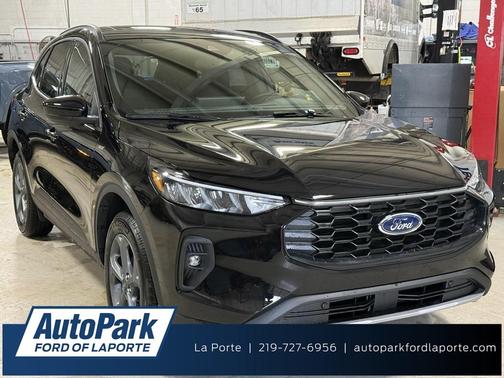 2026 Ford Escape ST-Line Select