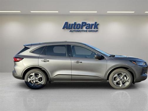 2026 Ford Escape ST-Line Select