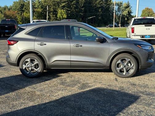 2026 Ford Escape ST-Line Select